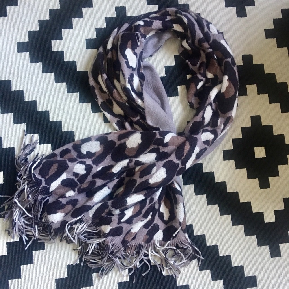 Animal Print Winter Scarf 🧣 76 inch VERY Warm